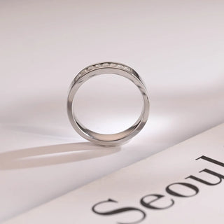 0.50 TCW Emerald Cut Unique Moissanite Diamond Wedding Band