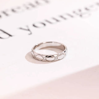 0.12 TCW Round Cut Flush Set Engrave Moissanite Diamond Wedding Band