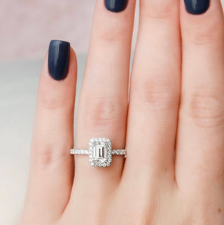 Dazzling 1.0ct emerald halo moissanite ring side profile view
