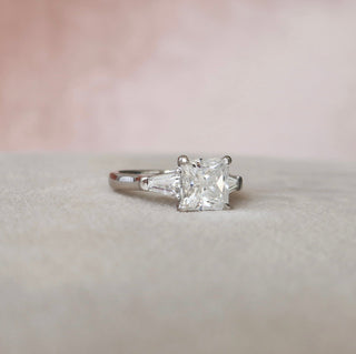 3.0CT Princess Moissanite Three Stone Diamond Engagement Ring