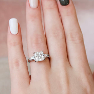 3.0CT Princess Moissanite Three Stone Diamond Engagement Ring