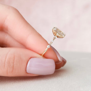 Delicate 3.0ct emerald solitaire moissanite ring top view