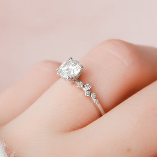 Chic 1.0ct round hidden halo moissanite ring top view
