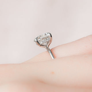 2.0 CT Round Cut Solitaire Halo Moissanite Engagement Ring angle view