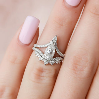 1.0CT Pear Cut Vintage Style Diamond Moissanite Bridal Engagement Ring Set
