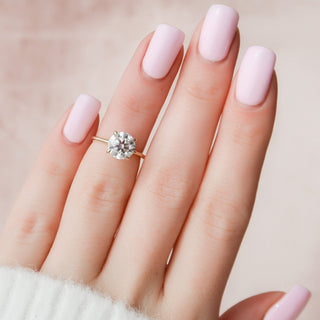 2.0 CT Round Cut Solitaire Halo Moissanite Engagement Ring top view
