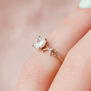 diamond engagement ring, design engagement ring, difference between engagement ring and wedding ring, diamond engagement ring for women, double band engagement ring, engagement ring for men, engagement ring for women, engagement ring for man, engagement ring for sale