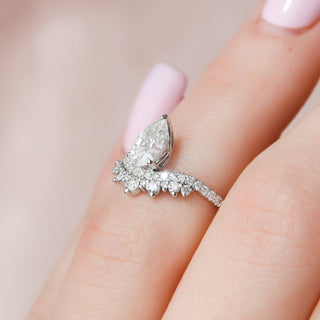 engagement ring, engagement rings, engagement rings couple, engagement rings gold, engagement rings simple, engagement rings silver, engagement rings for men, engagement ring and wedding band, engagement ring and band, engagement ring and wedding ring, engagement ring aesthetic couple