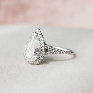 3.0CT Pear Cut Halo Split Shank Diamond Moissanite Engagement Ring