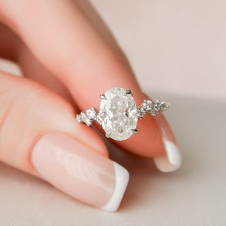 2.0CT Oval Hidden Halo Moissanite Cluster Diamond Engagement Ring