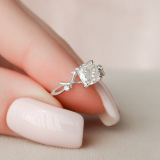 engagement ring for him, engagement ring gold band, gold engagement ring, gold diamond engagement ring, gold engagement ring for men, engagement ring hand, engagement ring halo, engagement ring twig style , engagement ring twig style hand woman, engagement ring twig style setting