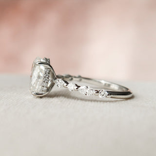 Gorgeous 2.0ct oval hidden halo moissanite ring detail view of the band