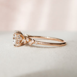 2.0CT Round Brilliant Cut Cluster Diamond Moissanite Engagement Ring