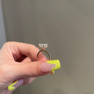 4.0 CT Cushion Cut Solitaire Moissanite Engagement Ring top view