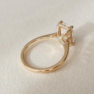 3.0 CT Emerald Cut Solitaire Moissanite Engagement Ring sparkle view
