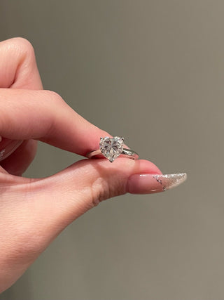 2.0 Heart Cut Solitaire Moissanite Diamond Engagement Ring
