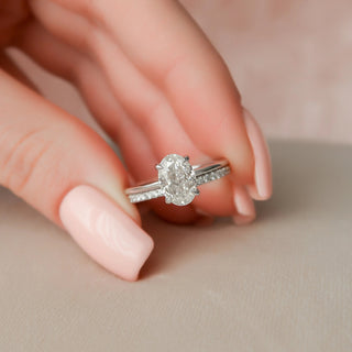 Timeless 1.5ct oval hidden halo moissanite wedding band detail view of the band