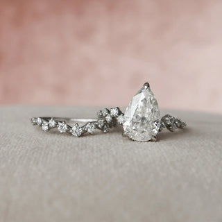 2.0CT Pear Cut Hidden Halo Cluster Diamond Moissanite Bridal Engagement Ring Set