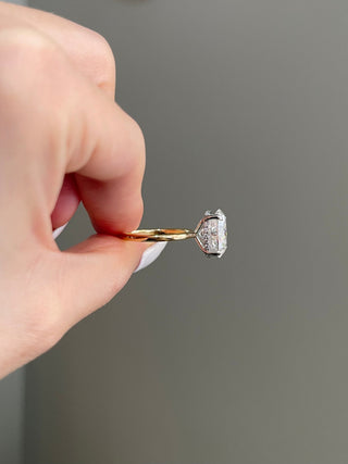5.0ct Oval Cut Hidden Halo Solitaire Moissanite Diamond Engagament Ring