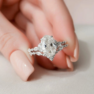 3.0CT Oval Cut Cluster Diamond Moissanite Bridal Engagement Ring Set