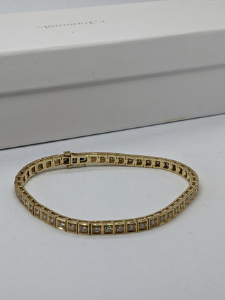 Beautiful Round Cut Diamond Tennis Bracelet for Her