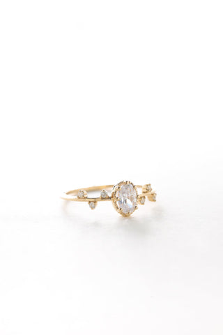 Oval Cut Diamond Unique Timeless Engagement Rings in 14K Gold