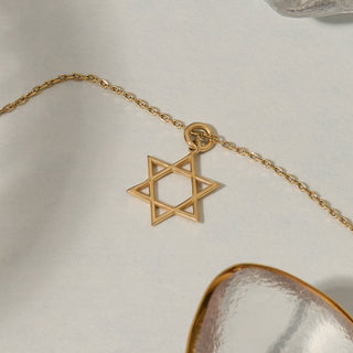 Star Charm Moissanite Diamond Pendant Necklace in 14K Gold