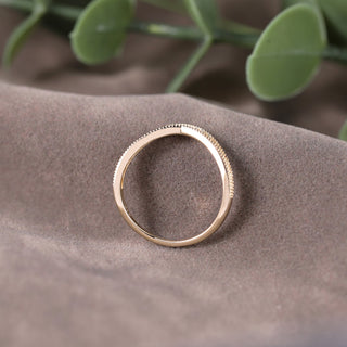 Round Cut Diamond Chevron Vintage Wedding Ring for Women