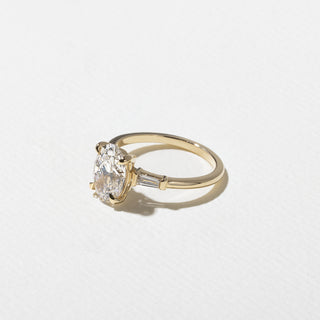 2.0ct Three Stone Oval Moissanite Diamond Unique Solitaire Engagement Ring With Wedding Band