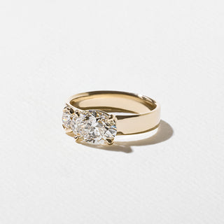 1.50ct Oval & Round Diamond Moissanite Solitaire Engagement Ring With Matching Curved Band