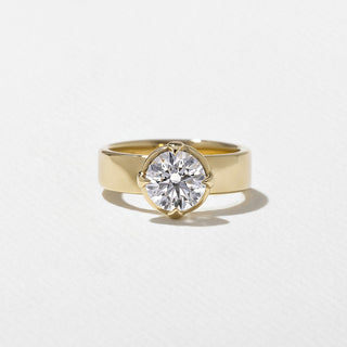 Timeless 2.0ct round moissanite wedding band front view