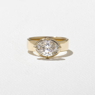 Radiant 2.0ct oval solitaire moissanite wedding band angled view showing its sparkle