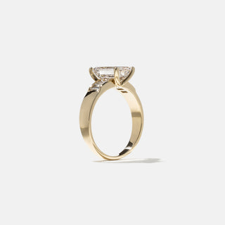 2.0ct Emerald Cut Diamond Unique Five Stone Band Engagement Ring