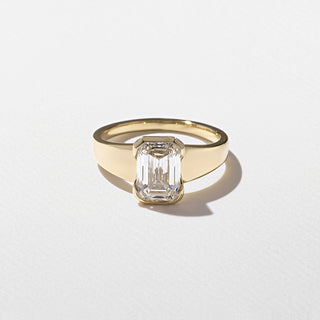 2.0ct Bezel Set Emerald Moissanite Solitaire Engagement Unique Diamond Rings With Matching Band