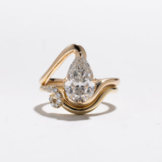2.0ct Pear Moissanite Diamond By Pass Setting Engagement Ring With Matching Curved Band