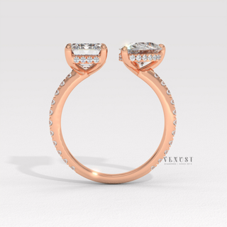Romantic toi et moi moissanite ring on hand