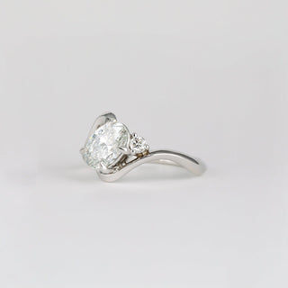 1.25ct Oval Cut Curved Unique Diamond Moissanite Engagement Ring And Matching Band
