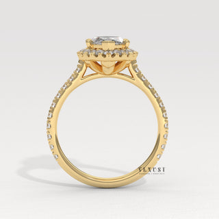 Brilliant Halo Pave Marquise Cut Moissanite Engagement Ring sparkle close-up
