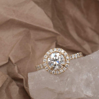 2.5 CT Round Brilliant Cut Halo Moissanite Engagement Ring side view