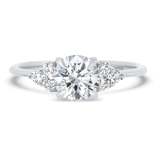 Elegant 1.0ct round cluster moissanite ring close up of the setting