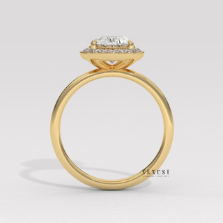 Elegant Halo Solitaire Oval Cut Moissanite Engagement Ring sparkle close-up