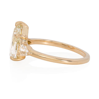 three stone moissanite engagement ring rose cut side stones