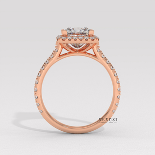 Sparkling Pave Princess Cut Moissanite Engagement Ring sparkle close-up