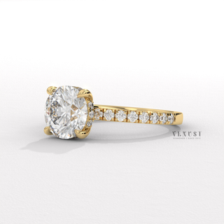 Round brilliant moissanite diamond ring side profile