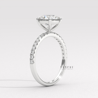 Round cut bridal moissanite ring top view
