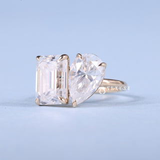 Radiant 1.0ct emerald moissanite ring angled view showing its sparkle