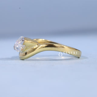 1.0CT East West Marquise Moissanite Diamond Curved Unique Engagement Rings