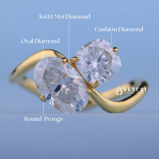 1.0CT Oval & 0.70CT Cushion Moissanite Diamond Toi Et Moi Engagement Ring